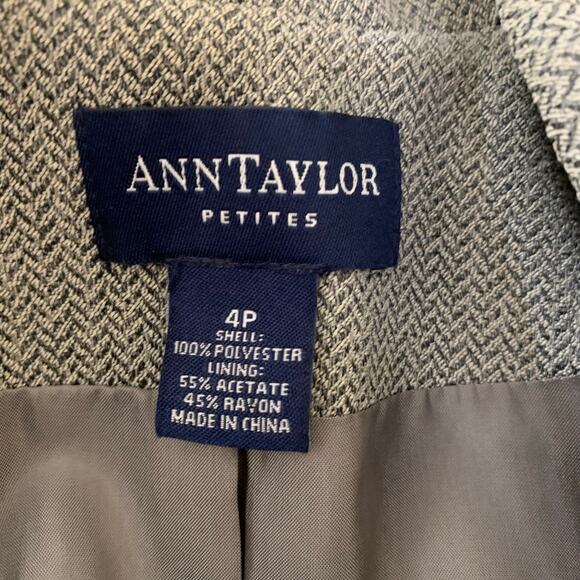 Ann Taylor Petite Sz 2P/4P Pant Suit w/ Blazer Jacket Gray Career Work 
Minimal - Picture 12 of 12